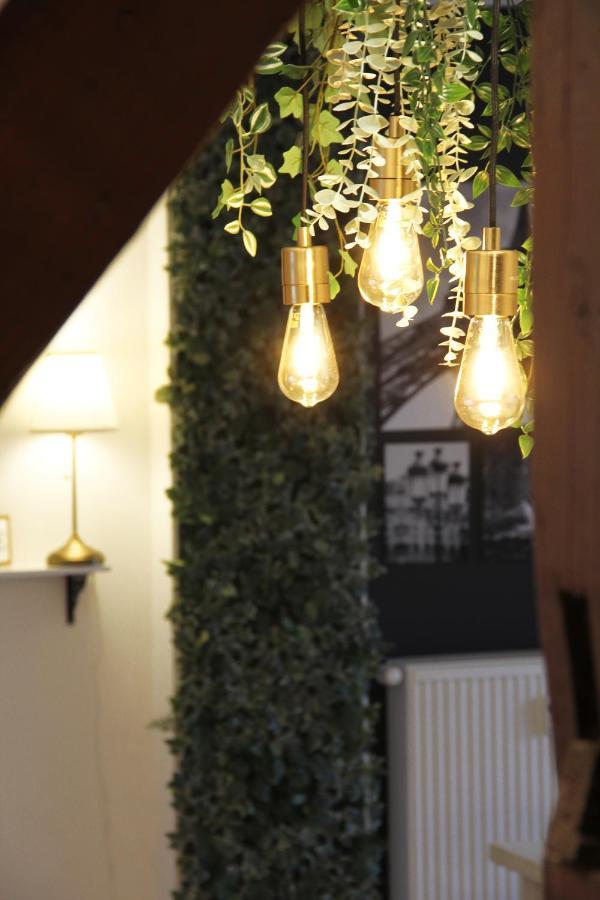 Secret Hideaways Boho Artstudio Mit Smarthome Nahe City L Messe L Hbf Duisburg Exterior photo
